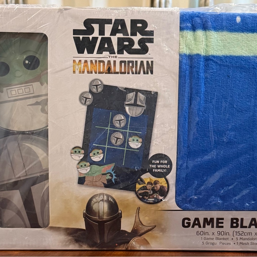 Star Wars Mandalorian Blue and Green Game Blanket